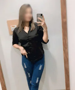 Call Girl Aerocity Renu